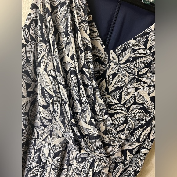 Lauren Ralph Lauren Floral Georgette Pleated Belted V Neck Maxi‎ Dress - Size 6 - Picture 6 of 10